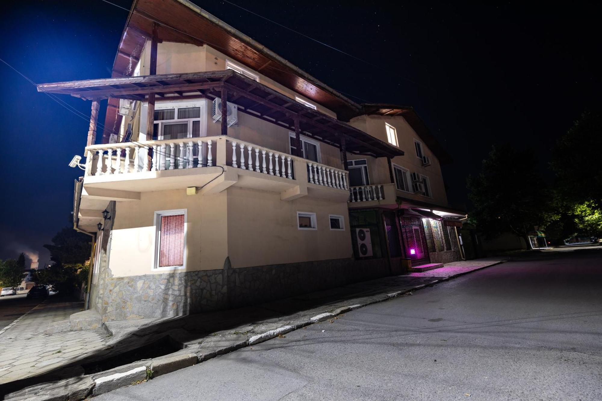 Hotel Kibor Gulubovo  Exterior photo